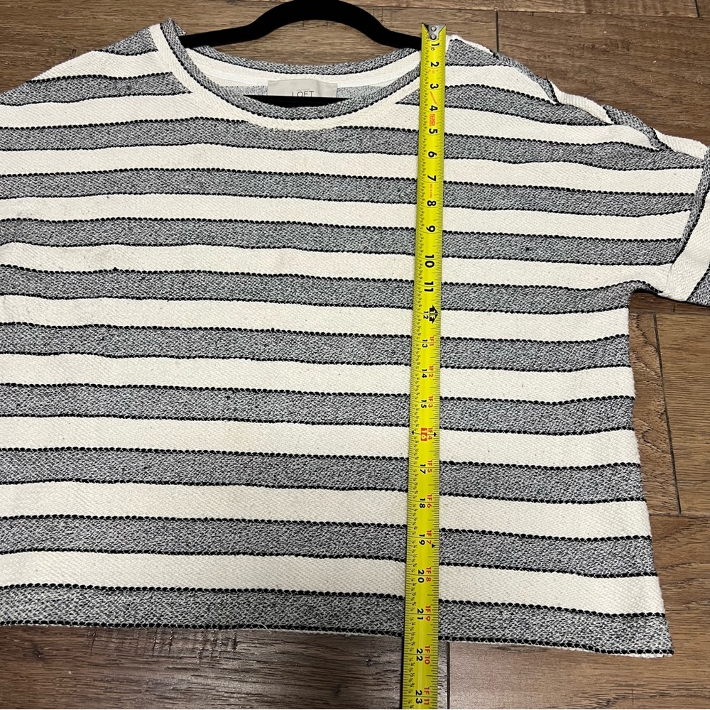 LOFT Black and Cream Knit Top - Picture 6 of 8